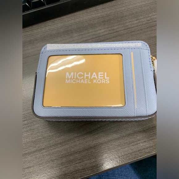 🔥NWT Michael Kors Jet Set Travel Card Case🔥 - Picture 3 of 8